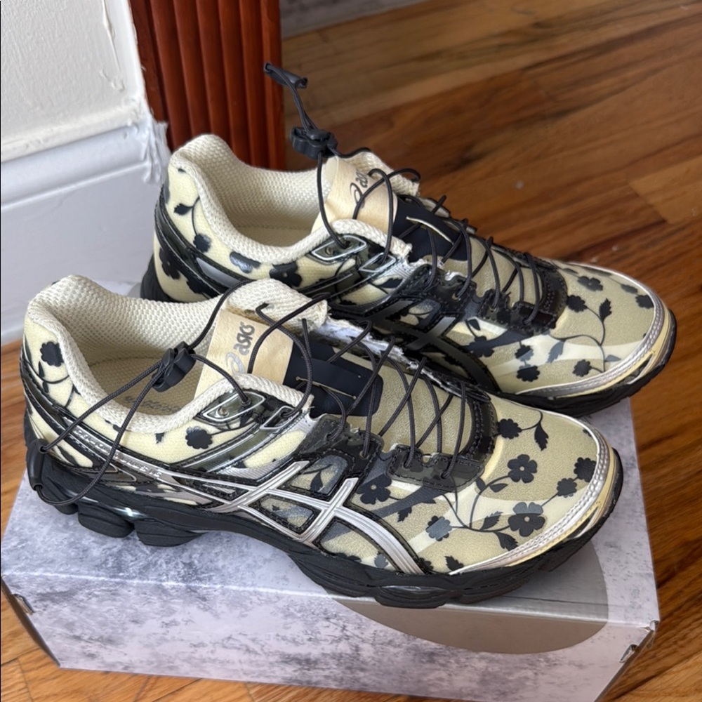 ASICS GEL-CUMULUS 16 Cecilie Bahnsen Floral Ivory/Black